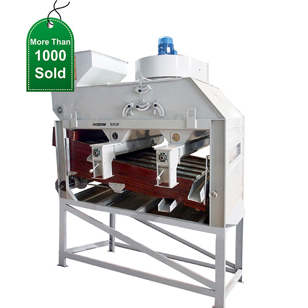 Fine cleaner pre cleaner machine for efficient grain cleaning.