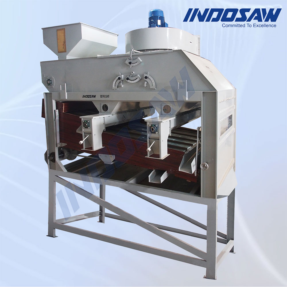 Fine cleaner machine for grains, serving as an efficient grain pre cleaner.